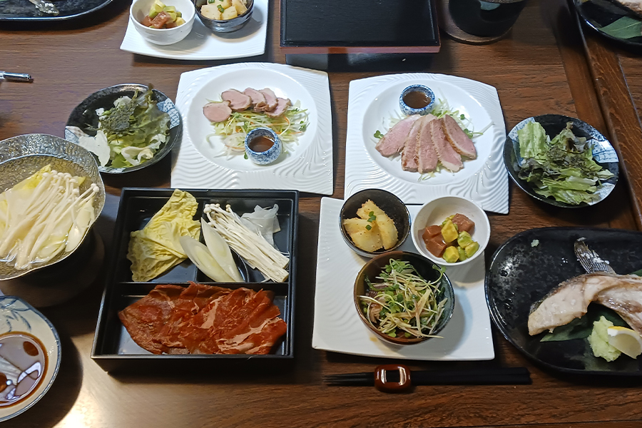 夕食